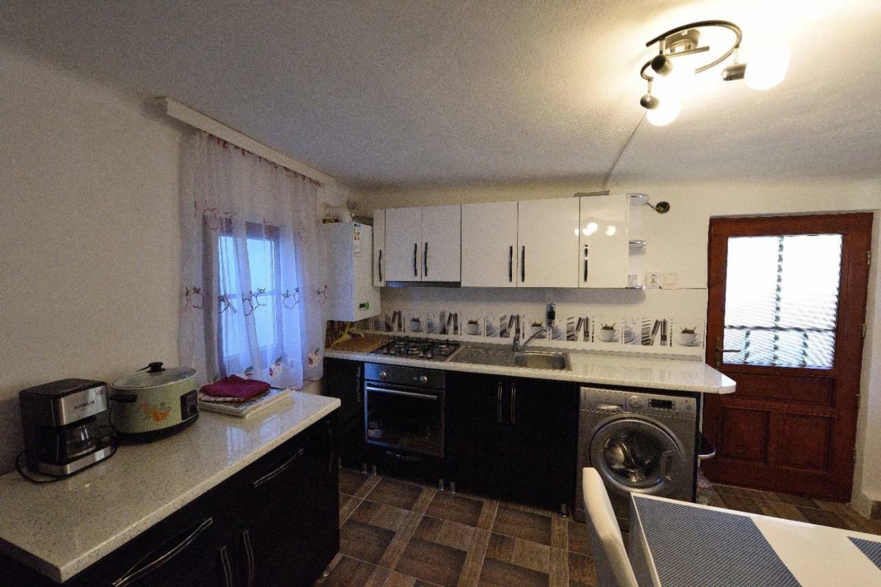 Casa Optim Hotel Calimanesti Luaran gambar