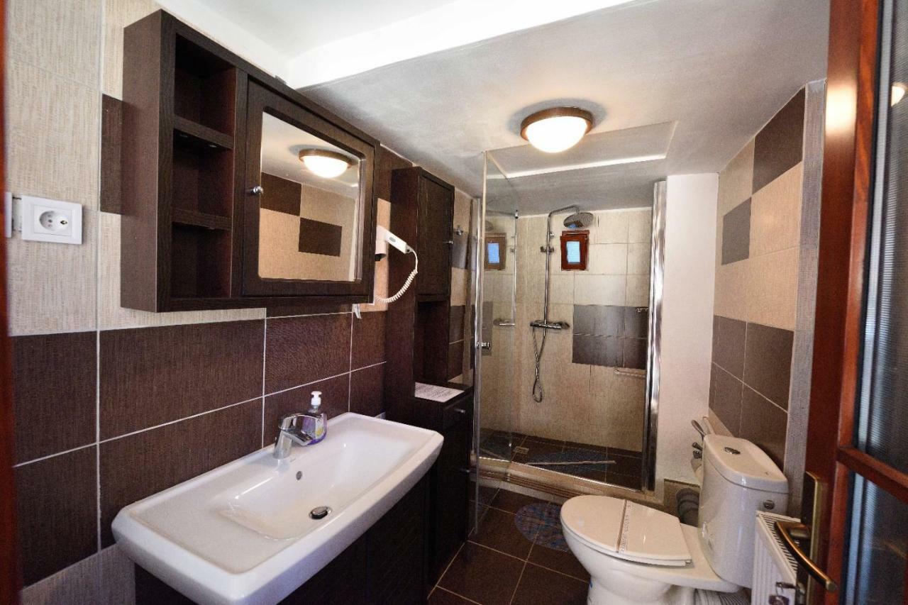 Casa Optim Hotel Calimanesti Luaran gambar